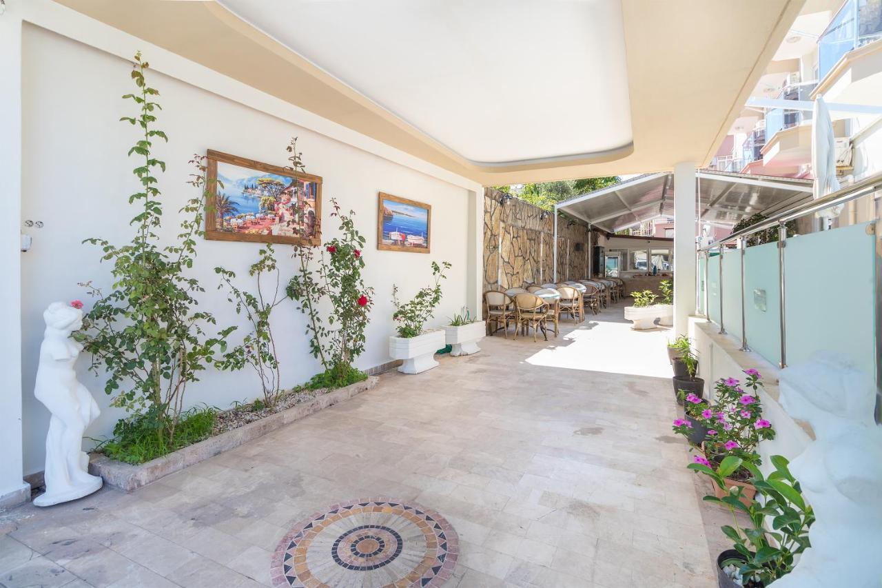 Near To Center And Apartment